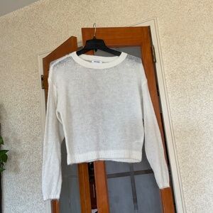 Old navy white sweater